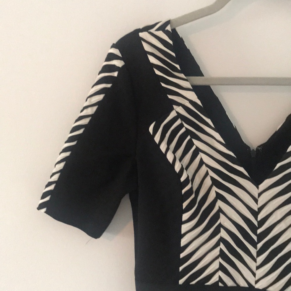 Betsy Johnson Fit and Flare Dress- black and white